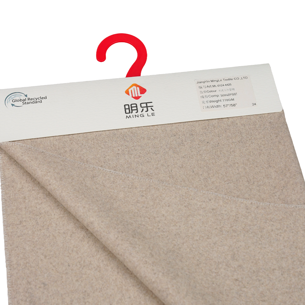 모 50%, 폴리에스터 40%, 기타섬유 10%,770G/M, 자연광앙금, 능직멜튼원단, ML-0124-4425